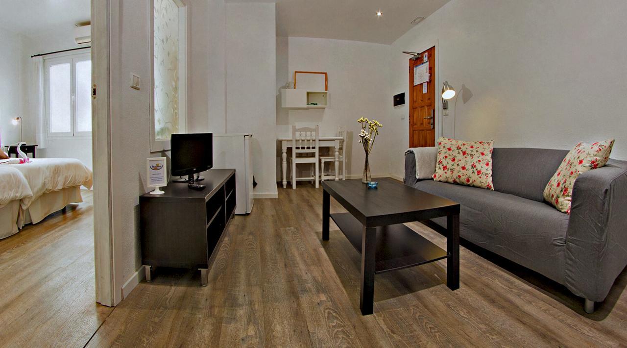 Apartamentos Adjovimar Los Llanos De Aridane Exteriér fotografie