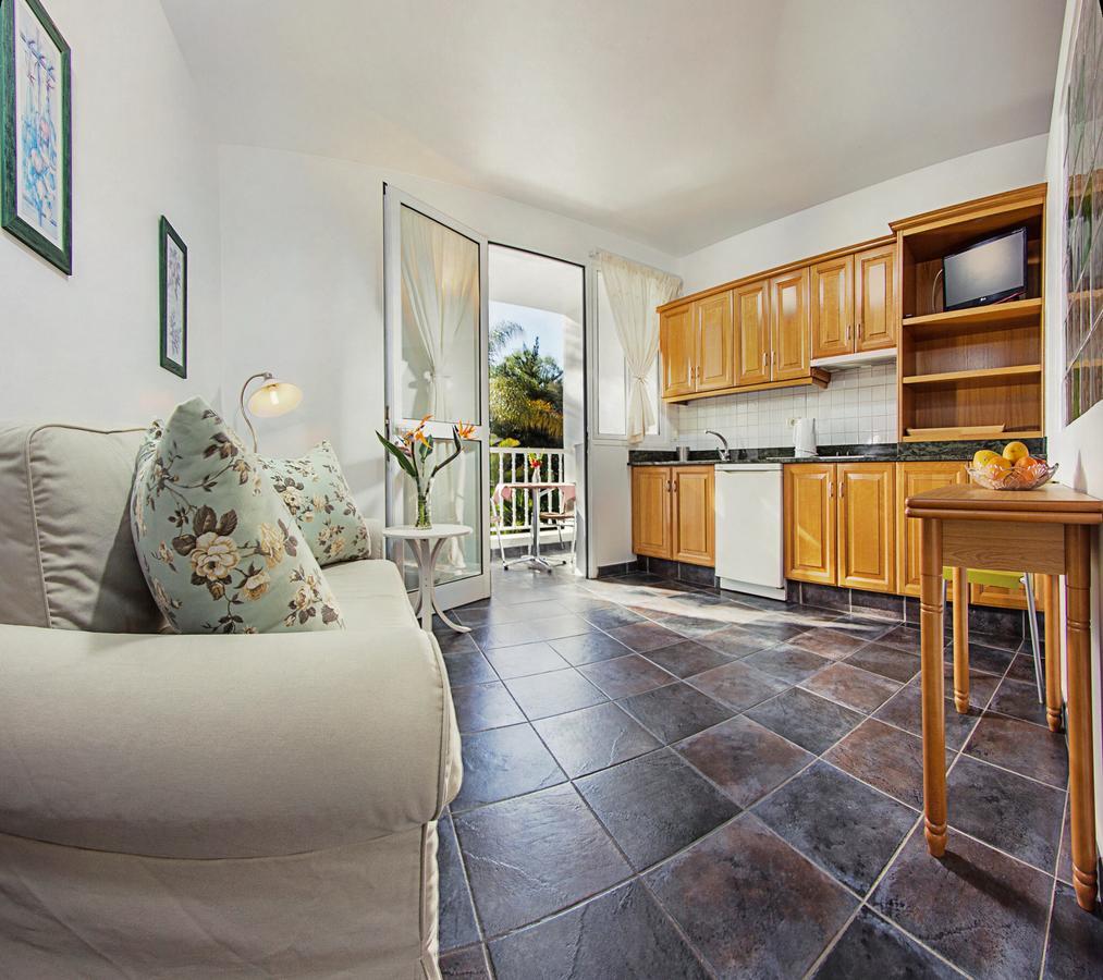 Apartamentos Adjovimar Los Llanos De Aridane Exteriér fotografie