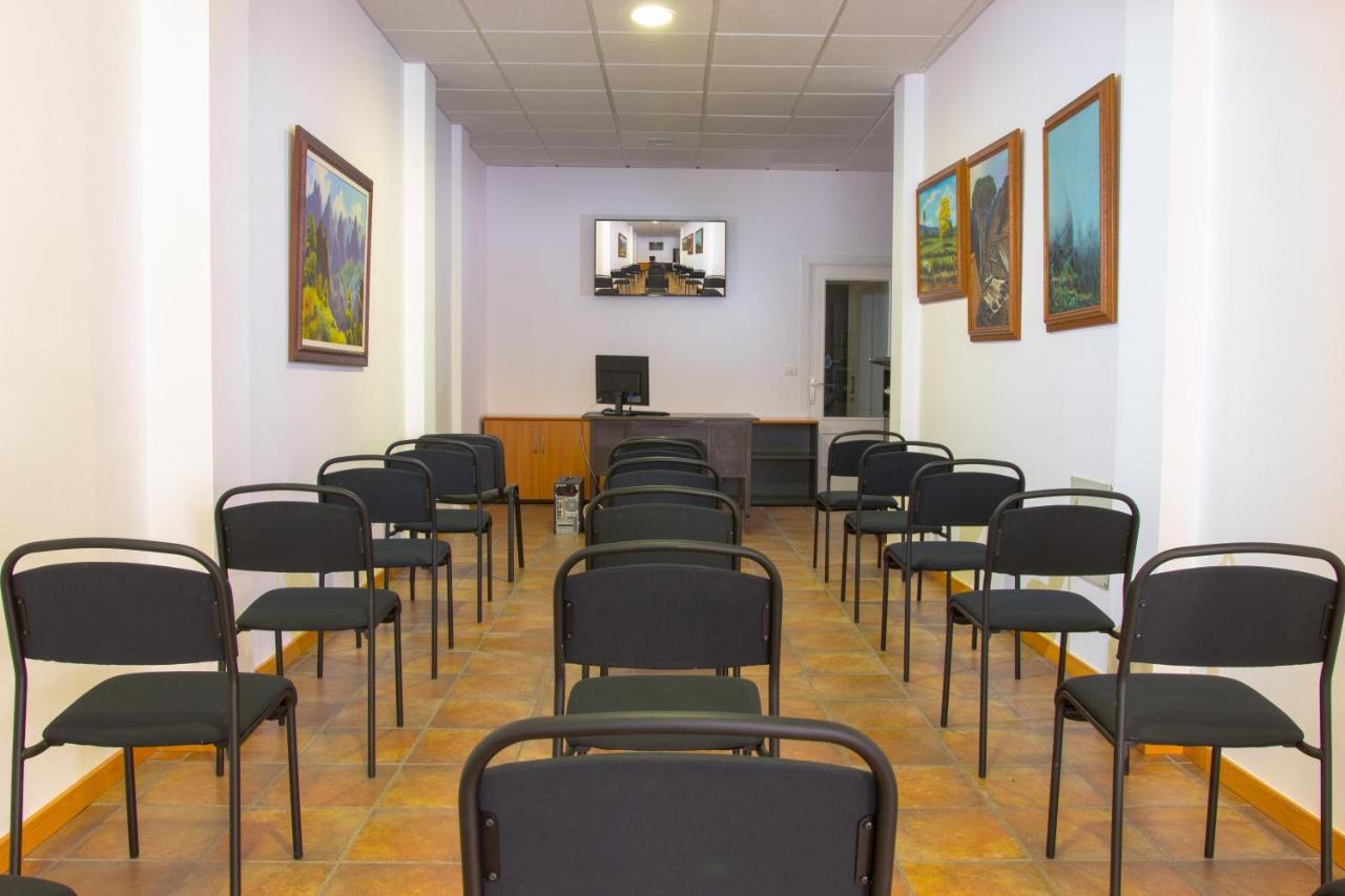 Apartamentos Adjovimar Los Llanos De Aridane Exteriér fotografie